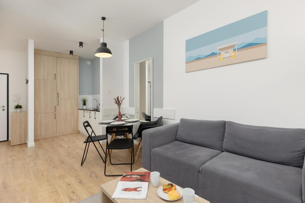 Wola Pet-Friendly Apartments With Ac Slawinska By Noclegi Renters Варшава Экстерьер фото