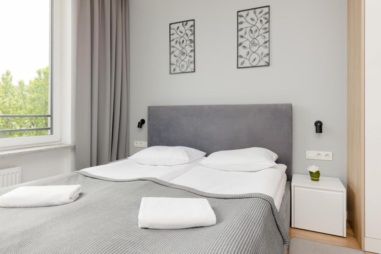 Wola Pet-Friendly Apartments With Ac Slawinska By Noclegi Renters Варшава Экстерьер фото