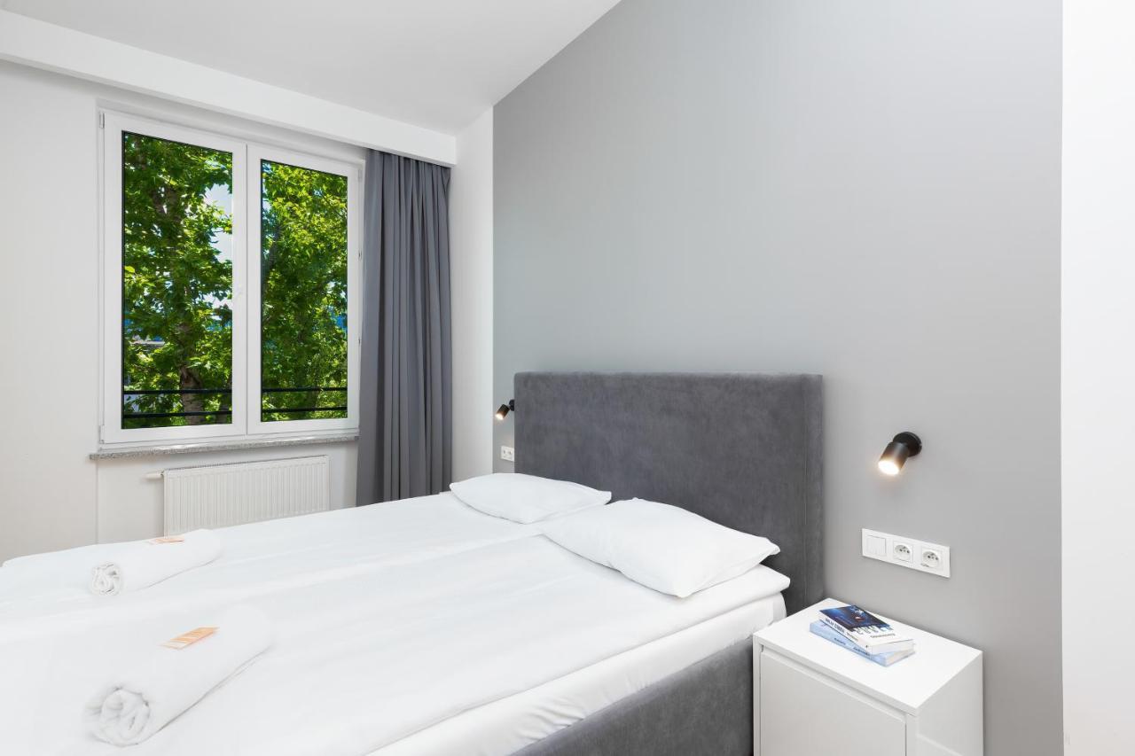 Wola Pet-Friendly Apartments With Ac Slawinska By Noclegi Renters Варшава Экстерьер фото